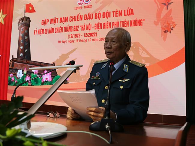 gap-mat-ban-chien-dau-bo-doi-ten-lua-ky-niem-50-nam-chien-thang-“ha-noi-dien-bien-phu-tren-khong”