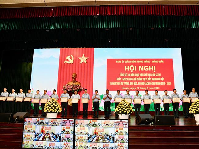 hieu-qua-sau-10-nam-thuc-hien-chi-thi-05-trong-quan-chung