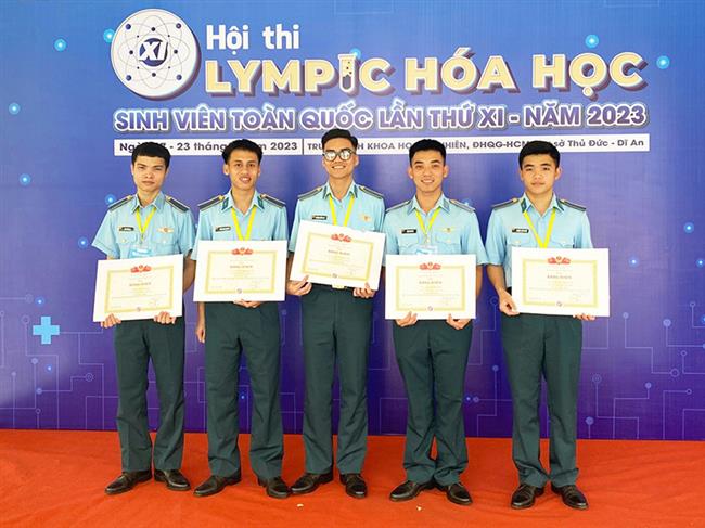 hoc-vien-phong-khong-khong-quan-gianh-5-huy-chuong-tai-hoi-thi-olympic-hoa-hoc-sinh-vien-toan-quoc-lan-thu-xi