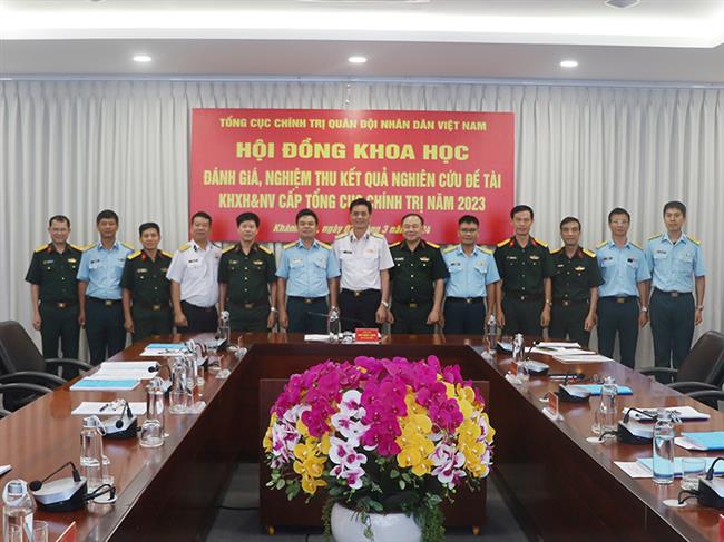 hoi-dong-khoa-hoc-tong-cuc-chinh-tri-qdnd-viet-nam-nghiem-thu-de-tai-cua-truong-si-quan-khong-quan