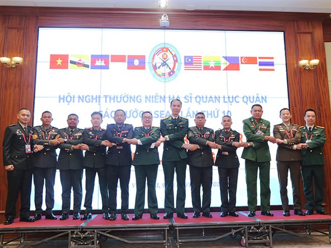 hoi-nghi-thuong-nien-ha-si-quan-luc-quan-cac-nuoc-asean-lan-thu-10