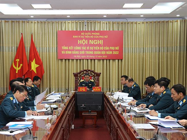 tong-ket-cong-tac-vi-su-tien-bo-cua-phu-nu-va-binh-dang-gioi-trong-quan-doi-nam-2022