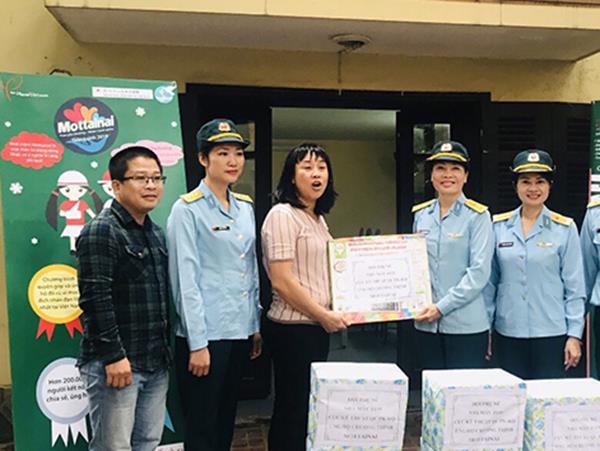 hoi-phu-nu-co-quan-cuc-ky-thuat-va-nha-may-z119-tich-cuc-huong-ung-chuong-trinh-mottainai-“trao-yeu-thuong-nhan-hanh-phuc”