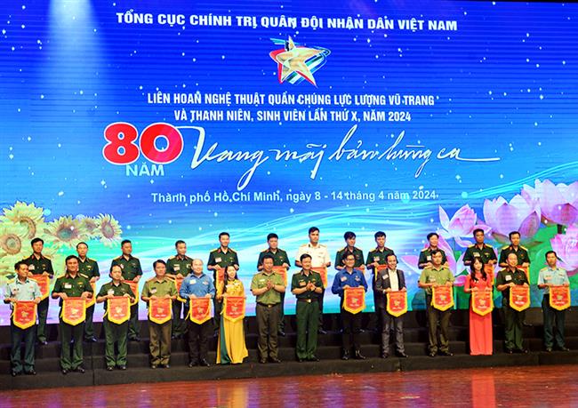 khai-mac-lien-hoan-nghe-thuat-quan-chung-luc-luong-vu-trang-va-thanh-nien-sinh-vien-lan-thu-x-khu-vuc-i