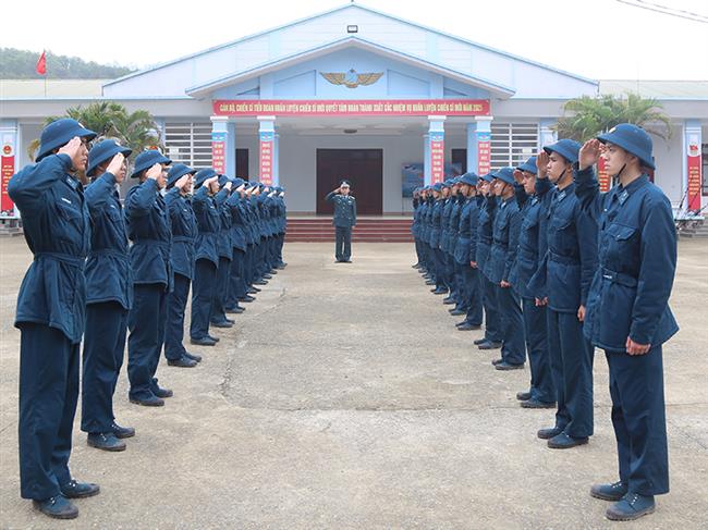 khi-the-tu-nhung-ngay-dau-huan-luyen-chien-si-moi