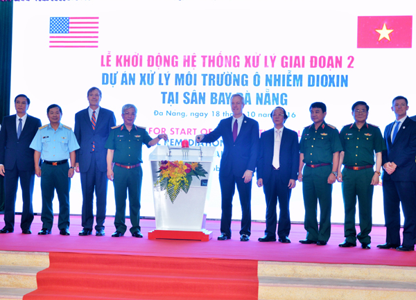 khoi-dong-he-thong-xu-ly-giai-doan-2-du-an-xu-ly-moi-truong-o-nhiem-dioxin-tai-san-bay-da-nang