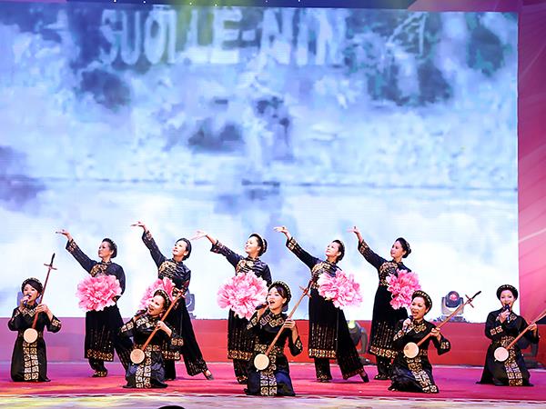 khuc-dan-ca-cua-linh-canh-troi