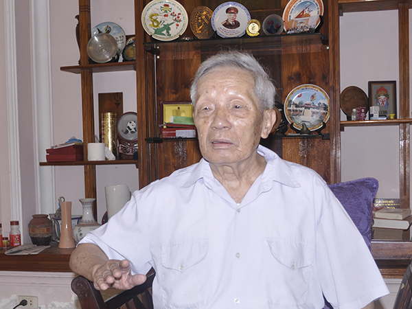 ky-niem-cua-nguoi-linh-ten-lua-va-nhung-nguoi-dong-chi-cuba