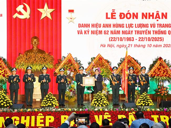 lang-tham-canh-troi-kieu-hanh-anh-hung