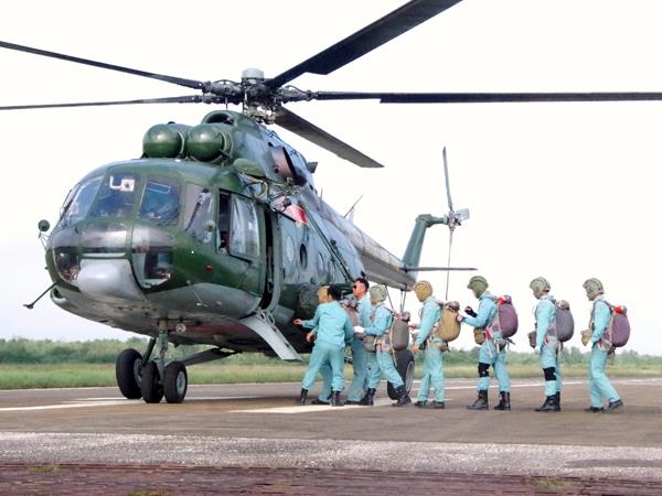 lu-doan-918-to-chuc-thuc-hanh-nhay-du-nam-2021