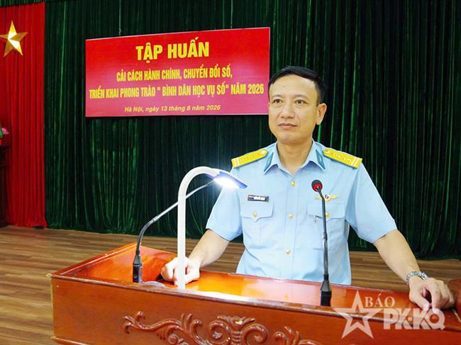 lu-doan-khong-quan-918-tap-huan-cai-cach-hanh-chinh-chuyen-doi-so-trien-khai-phong-trao-“binh-dan-hoc-vu-so”-nam-2026