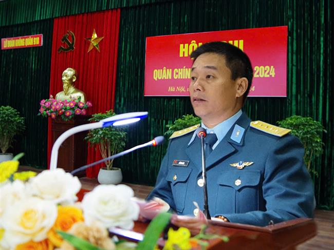 lu-doan-khong-quan-918-to-chuc-hoi-nghi-quan-chinh-nam-2024