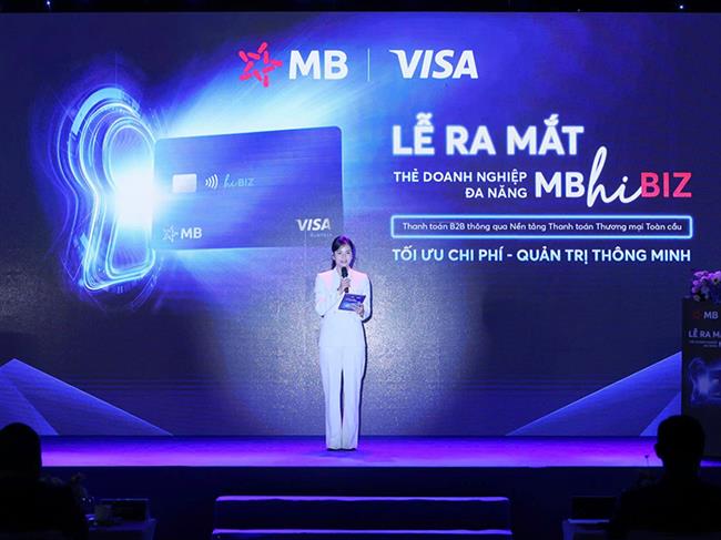 mb-gioi-thieu-the-doanh-nghiep-mb-hi-biz-thong-minh-quan-tri-tinh-gon-giao-thuong-quoc-te