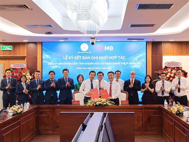 mb-ky-ket-hop-tac-voi-khanh-hoa-dong-hanh-thuc-day-chuyen-doi-so-dia-phuong