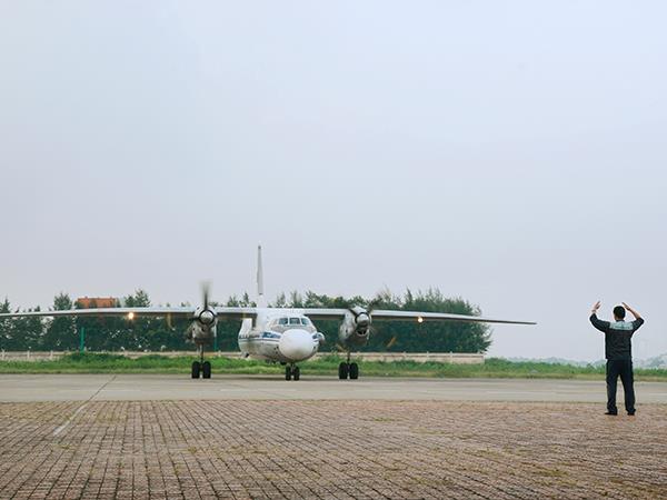 mua-xuan-tren-nhung-chuyen-bay