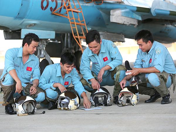 nang-cao-chat-luong-huan-luyen-bao-dam-an-toan-bay-o-trung-doan-937
