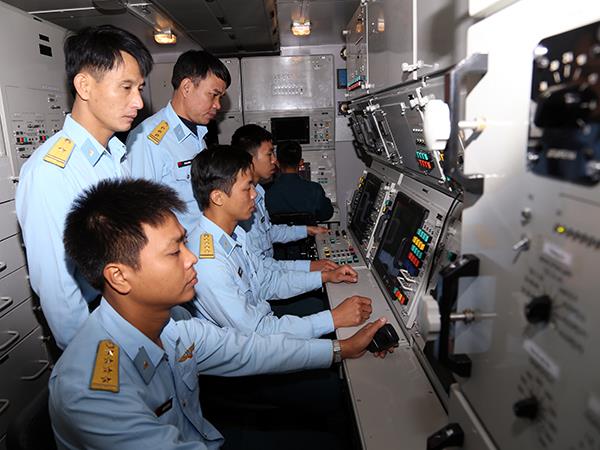 trung-doan-213-su-doan-363-nang-cao-trinh-do-kip-chien-dau-phan-doi-hoa-luc