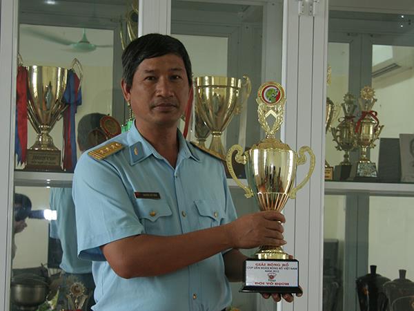 nang-long-voi-bong-ro