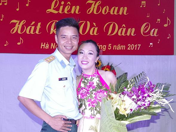 nen-duyen-tu-anh-den-san-khau