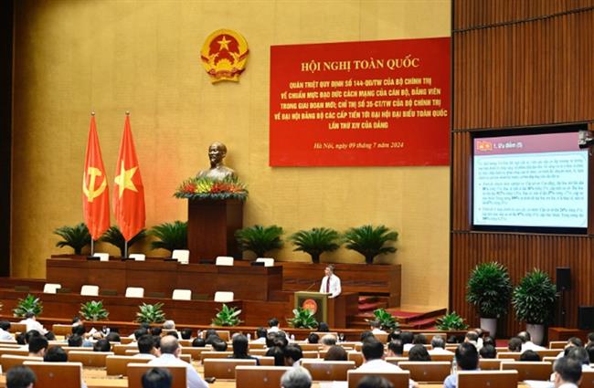 neu-cao-tinh-than-trach-nhiem-thuc-hien-nghiem-quy-dinh-ve-chuan-muc-dao-duc-cach-mang-cua-can-bo-dang-vien-trong-giai-doan-moi