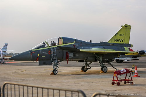 nga-co-the-phat-trien-ra-da-aesa-cho-may-bay-chien-dau-tejas-nang-cap