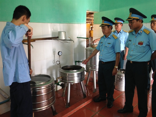 nganh-hau-can-su-doan-375-thuc-hien-hieu-qua-mot-tap-trung-ba-khau-dot-pha