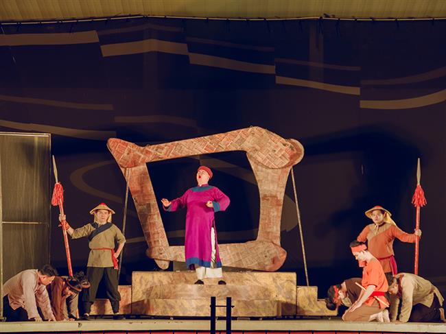 nha-hat-kich-noi-quan-doi-bieu-dien-tai-truong-cao-dang-ky-thuat-phong-khong-khong-quan
