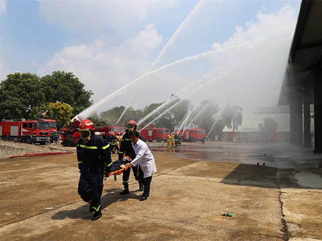 nha-may-a29-mit-tinh-huong-ung-thang-hanh-dong-ve-an-toan-ve-sinh-lao-dong-va-thang-cong-nhan-nam-2025