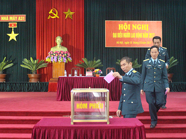 nha-may-a31-to-chuc-hoi-nghi-nguoi-lao-dong-nam-2017