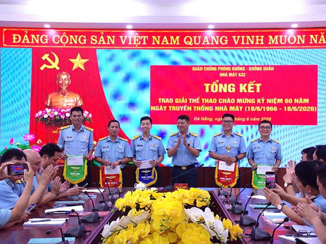 nha-may-a32-be-mac-giai-the-thao-chao-mung-ky-niem-60-nam-ngay-truyen-thong