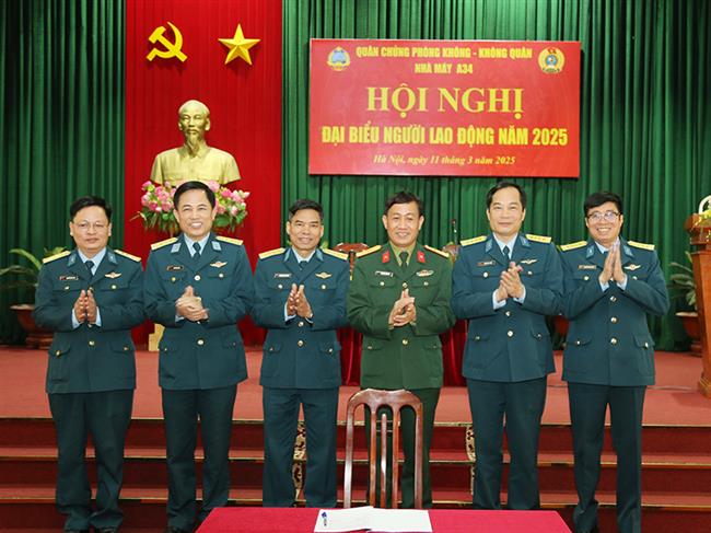 nha-may-a34-to-chuc-hoi-nghi-dai-bieu-nguoi-lao-dong-nam-2025