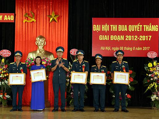 nha-may-a40-bo-tham-muu-to-chuc-dai-hoi-thi-dua-quyet-thang-giai-doan-2012-2017