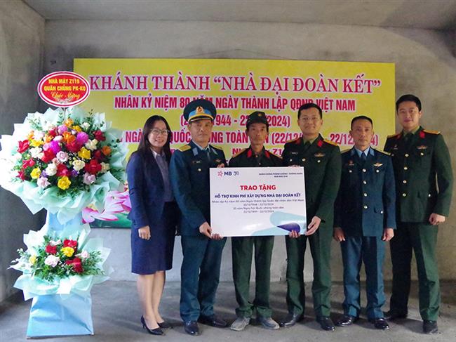 nha-may-z119-khanh-thanh-va-ban-giao-“nha-dai-doan-ket”-tang-gia-dinh-ong-nguyen-trong-siem