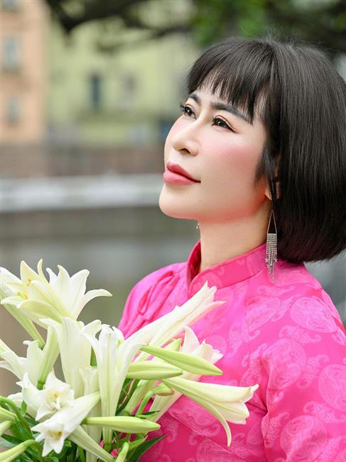 nhung-doi-mat-canh-troi