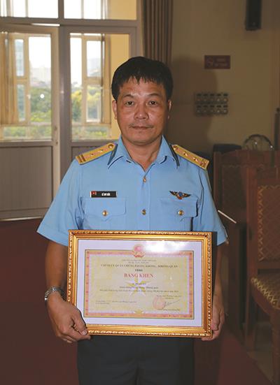 nhung-thuoc-phim-xuc-dong-ve-tinh-quan-dan