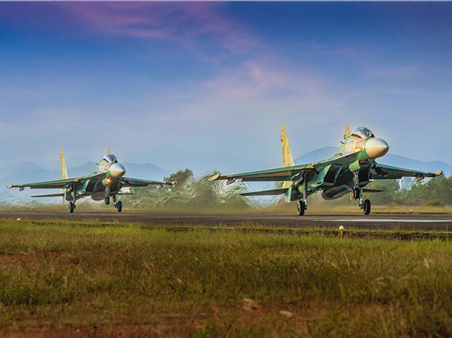 nua-the-ky-bao-ve-bau-troi-to-quoc