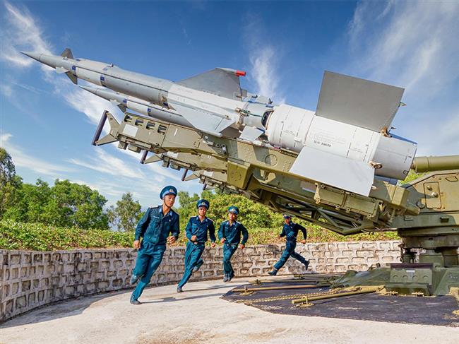 phat-huy-truyen-thong-nang-cao-chat-luong-huan-luyen-san-sang-chien-dau