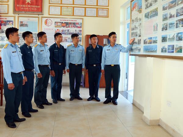 phat-huy-truyen-thong-xay-dung-nganh-tuyen-huan-quan-chung-phong-khong-khong-quan-vung-manh-truong-thanh