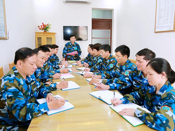phong-can-bo-cuc-chinh-tri-diem-sang-trong-phong-trao-thi-dua-quyet-thang