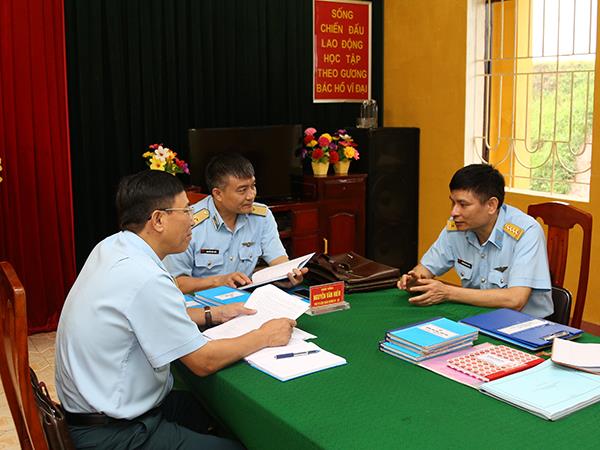 quan-chung-kiem-tra-trung-doan-228-ve-cong-tac-huan-luyen-giai-doan-1