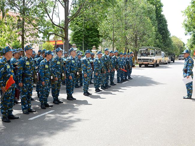 quan-chung-phong-khong-khong-quan-dien-tap-chi-huy-tham-muu-1-ben-2-cap-cho-cac-don-vi-khu-vuc-mien-trung