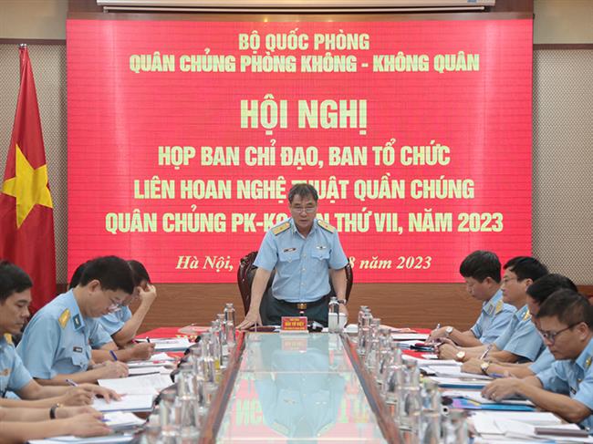 chuan-bi-chu-dao-to-chuc-chat-che-hieu-qua-de-lien-hoan-nghe-thuat-quan-chung-quan-chung-phong-khong-khong-quan-lan-thu-vii-nam-2023-thanh-cong-tot-dep