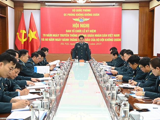 quan-chung-phong-khong-khong-quan-hop-ban-to-chuc-le-ky-niem-70-nam-ngay-truyen-thong-khong-quan-nhan-dan-viet-nam-va-60-nam-ngay-danh-thang-tran-dau-cua-bo-doi-khong-quan