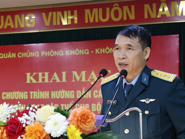 quan-chung-phong-khong-khong-quan-khai-mac-chuong-trinh-huong-dan-cac-vu-dieu-trong-sinh-hoat-tap-the-cho-bo-doi-nam-2024