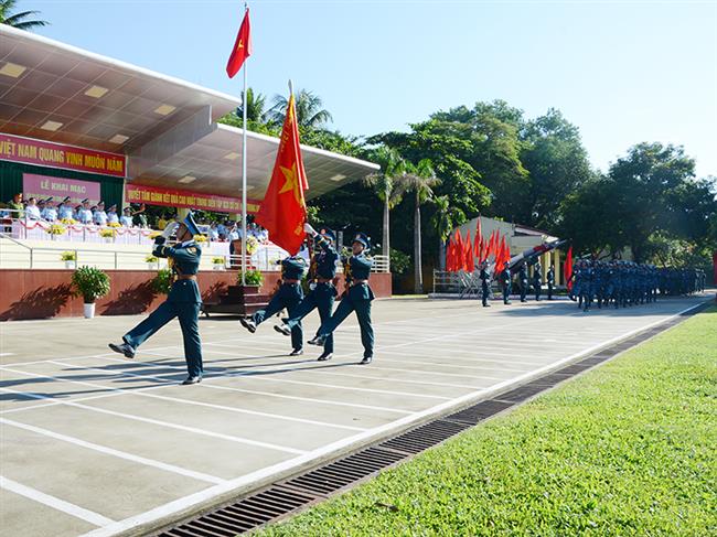 quan-chung-phong-khong-khong-quan-khai-mac-dien-tap-kip-chien-dau-so-chi-huy-trung-doan-ten-lua-phong-khong