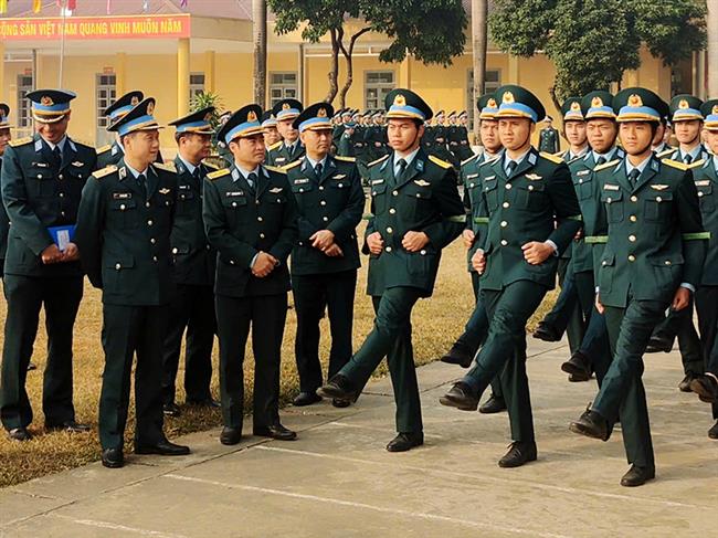 quan-chung-phong-khong-khong-quan-kiem-tra-cong-tac-huan-luyen-dieu-binh-dieu-hanh-tai-le-ky-niem-50-nam-ngay-giai-phong-mien-nam-thong-nhat-dat-nuoc