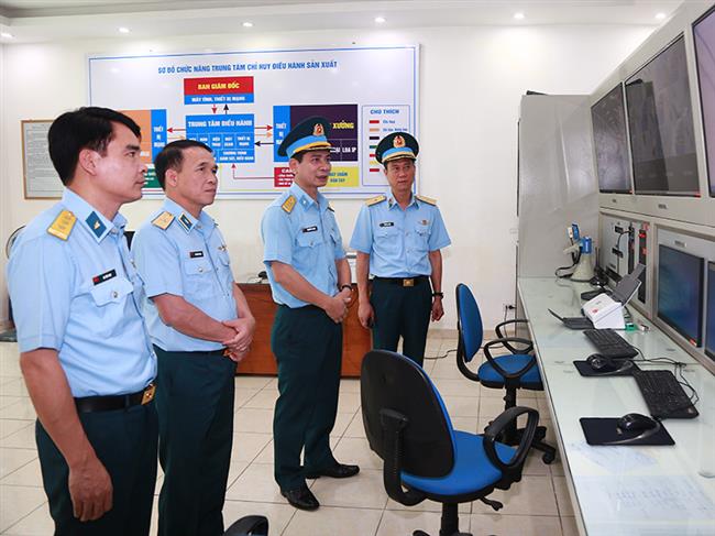 quan-chung-phong-khong-khong-quan-kiem-tra-cong-tac-phat-trien-khoa-hoc-cong-nghe-doi-moi-sang-tao-chuyen-doi-so-thuc-hien-de-an-06-va-cai-cach-hanh-chinh-tai-cac-don-vi