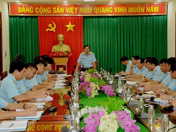 quan-chung-phong-khong-khong-quan-kiem-tra-toan-dien-su-doan-367