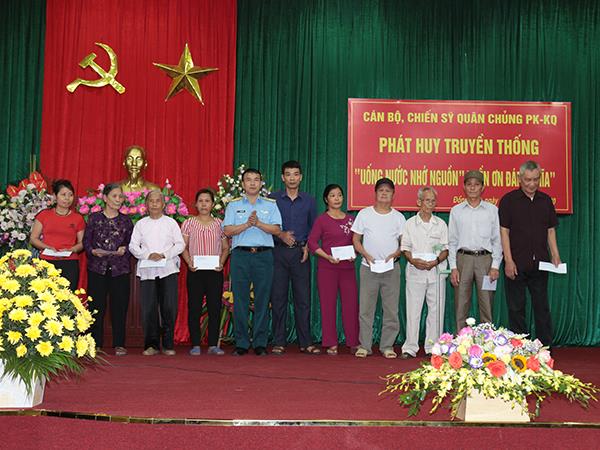 quan-chung-phong-khong-khong-quan-lam-cong-tac-dan-van-tai-huyen-my-duc