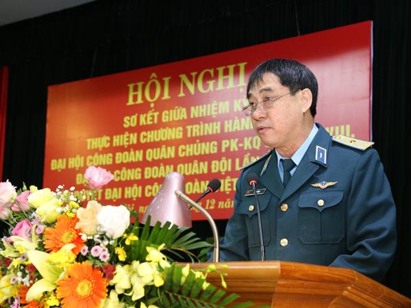 quan-chung-phong-khong-khong-quan-so-ket-giua-nhiem-ky-thuc-hien-chuong-trinh-hanh-dong-va-nghi-quyet-dai-hoi-cong-doan-cac-cap-nhiem-ky-2018-2023